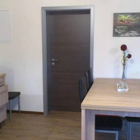 Waldeck - - Eg Apartman *